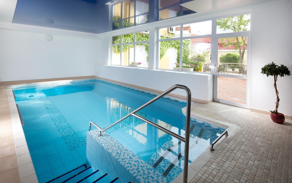Hotel Reza Františkovy Lázně 외부 사진