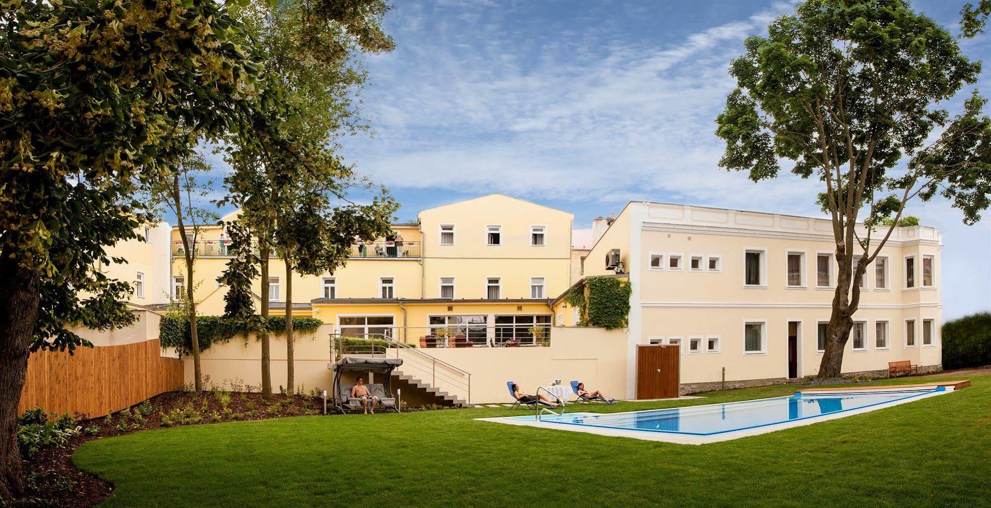 Hotel Reza Františkovy Lázně 외부 사진